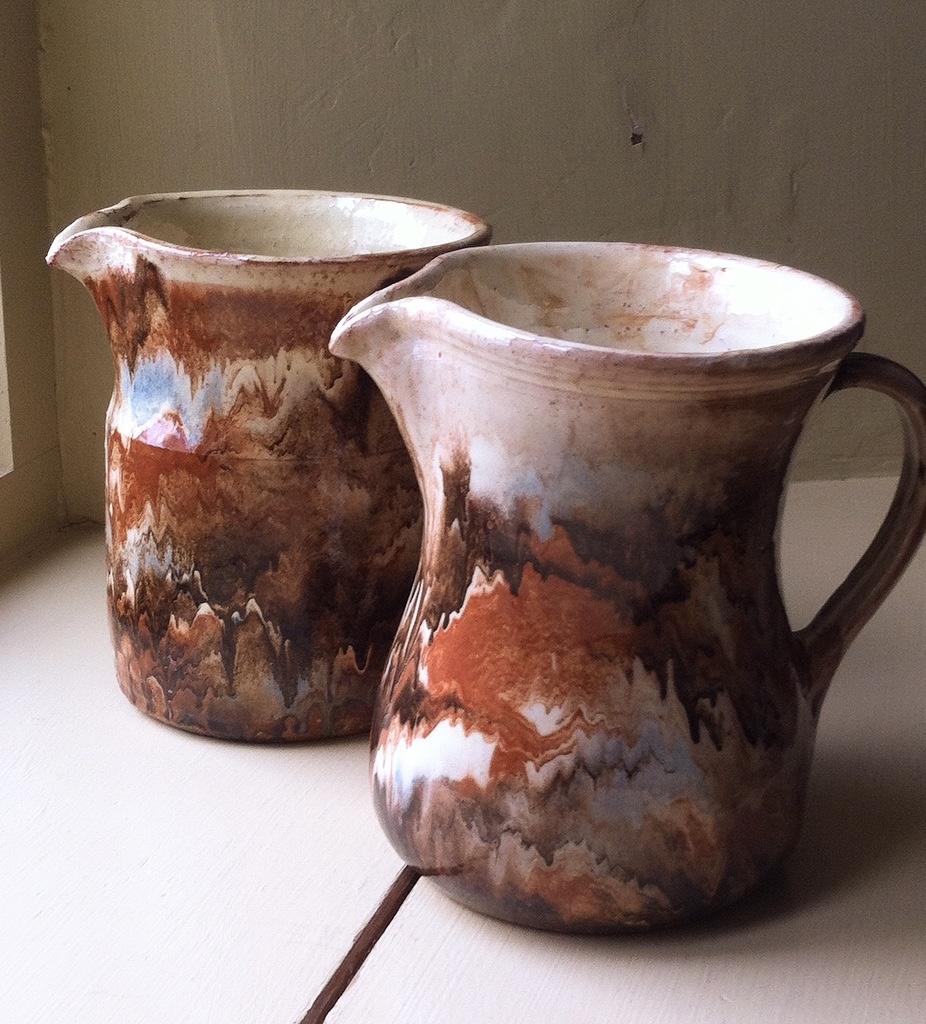 Marbled jugs